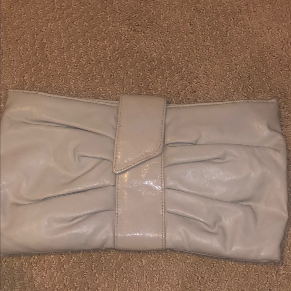 Vintage clutch with strap (optional)